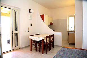 vieste, vieste appartamenti, vieste residence, vieste hotels, vieste vacanza, vieste alloggi, vieste agriturismo, vieste albergo, vieste pensione, vieste casa vacanza, vieste gargano, vieste pugnochiuso, pugnochiuso, gargano, puglia - Le magiche parole per la Tua vacanza a VIESTE