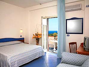 vieste, vieste appartamenti, vieste residence, vieste hotels, vieste vacanza, vieste alloggi, vieste agriturismo, vieste albergo, vieste pensione, vieste casa vacanza, vieste gargano, vieste pugnochiuso, pugnochiuso, gargano, puglia - Le magiche parole per la Tua vacanza a VIESTE