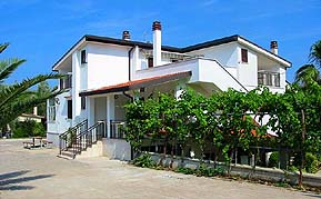 vieste, vieste appartamenti, vieste residence, vieste hotels, vieste vacanza, vieste alloggi, vieste agriturismo, vieste albergo, vieste pensione, vieste casa vacanza, vieste gargano, vieste pugnochiuso, pugnochiuso, gargano, puglia - Le magiche parole per la Tua vacanza a VIESTE