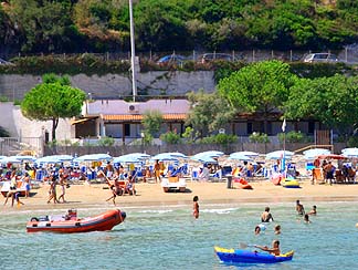 vieste, vieste appartamenti, vieste residence, vieste hotels, vieste vacanza, vieste alloggi, vieste agriturismo, vieste albergo, vieste pensione, vieste casa vacanza, vieste gargano, vieste pugnochiuso, pugnochiuso, gargano, puglia - Le magiche parole per la Tua vacanza a VIESTE