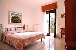 vieste, vieste appartamenti, vieste residence, vieste hotels, vieste vacanza, vieste alloggi, vieste agriturismo, vieste albergo, vieste pensione, vieste casa vacanza, vieste gargano, vieste pugnochiuso, pugnochiuso, gargano, puglia - Le magiche parole per la Tua vacanza a VIESTE