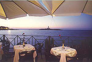 vieste, vieste appartamenti, vieste residence, vieste hotels, vieste vacanza, vieste alloggi, vieste agriturismo, vieste albergo, vieste pensione, vieste casa vacanza, vieste gargano, vieste pugnochiuso, pugnochiuso, gargano, puglia - Le magiche parole per la Tua vacanza a VIESTE
