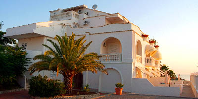 vieste, vieste appartamenti, vieste residence, vieste hotels, vieste vacanza, vieste alloggi, vieste agriturismo, vieste albergo, vieste pensione, vieste casa vacanza, vieste gargano, vieste pugnochiuso, pugnochiuso, gargano, puglia - Le magiche parole per la Tua vacanza a VIESTE