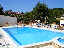 vieste, vieste appartamenti, vieste residence, vieste hotels, vieste vacanza, vieste alloggi, vieste agriturismo, vieste albergo, vieste pensione, vieste casa vacanza, vieste gargano, vieste pugnochiuso, pugnochiuso, gargano, puglia - Le magiche parole per la Tua vacanza a VIESTE
