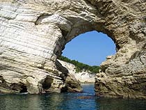 vieste, pensione, vieste pensione, vieste appartamenti, vieste residence, vieste hotels, vieste vacanza, vieste alloggi, vieste agriturismo, vieste albergo,  vieste casa vacanza, vieste gargano, vieste pugnochiuso, pugnochiuso, gargano, puglia - Le magiche parole per la Tua vacanza a VIESTE - www.viestedoc.it